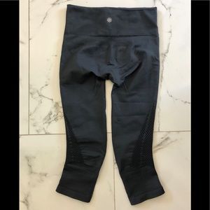 Athleta charcoal grey crop perforated leggings